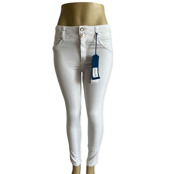 Studio F Colombian White Butt Lift Jeans - Size 4 - Picture 1 of 8